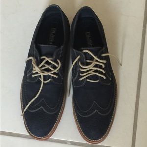Men dress shoes